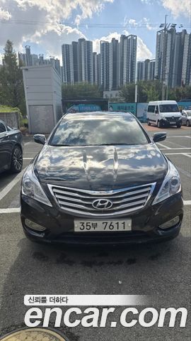 Hyundai Grandeur 2012