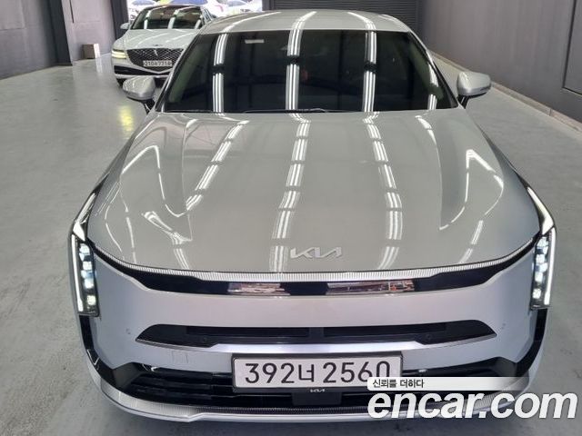 Kia K8 2025