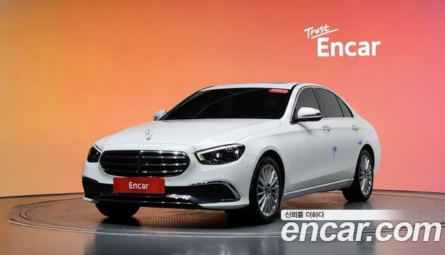 Mercedes-Benz E-Class 2021