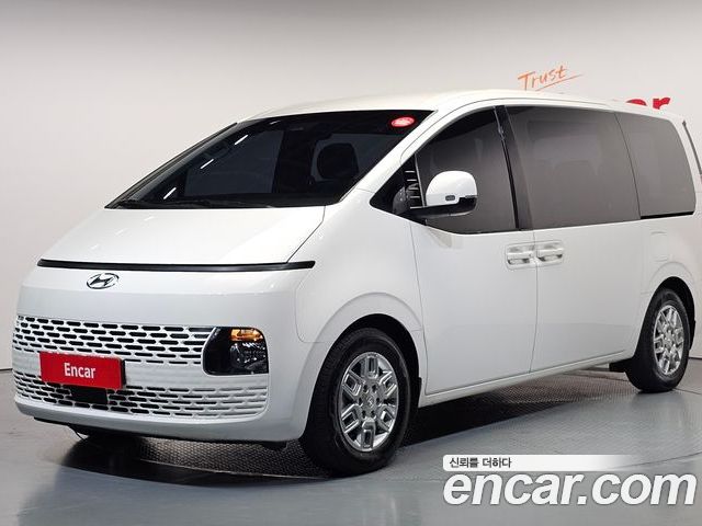 Hyundai Staria 2023