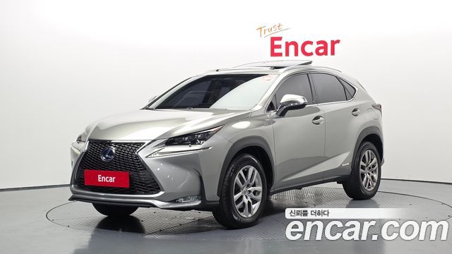 Lexus NX 2015