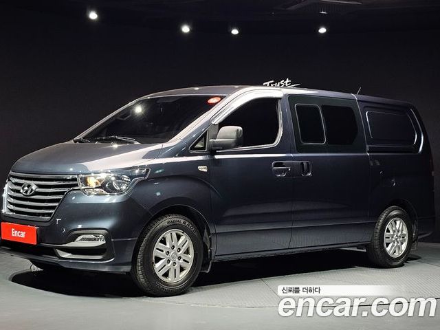Hyundai Starex 2018