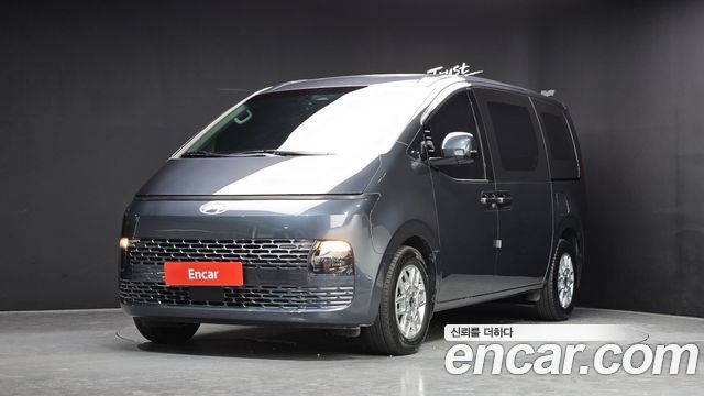 Hyundai Staria 2024
