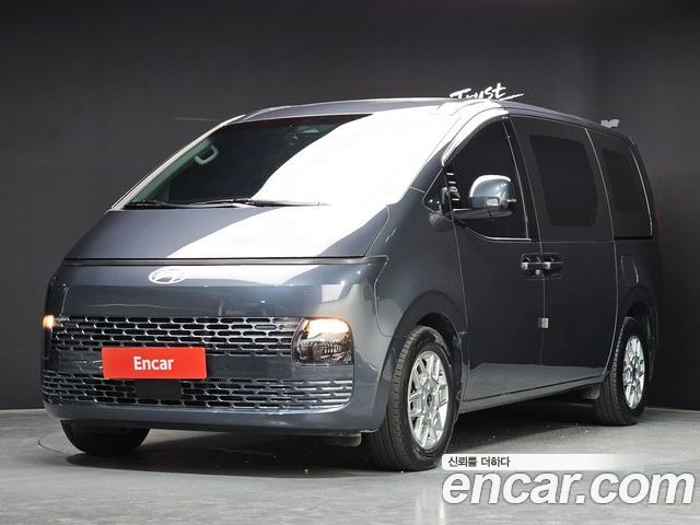 Hyundai Staria 2024