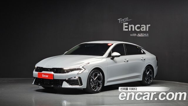 Kia K5 2025