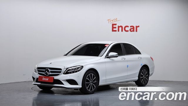 Mercedes-Benz C-Class 2020