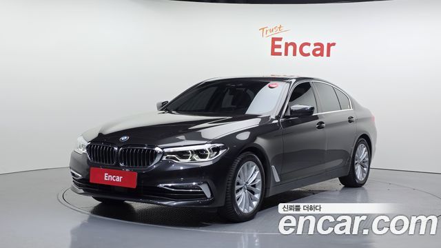 BMW 5-Series 2019