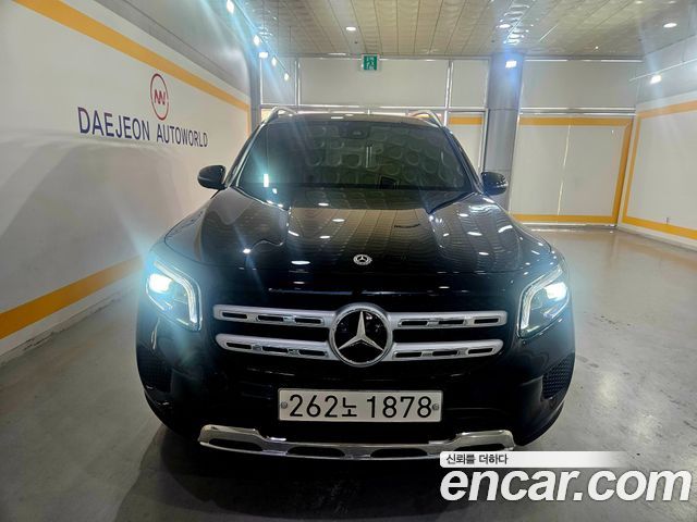 Mercedes-Benz GLB-Class 2020