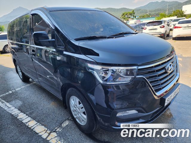 Hyundai Starex 2019