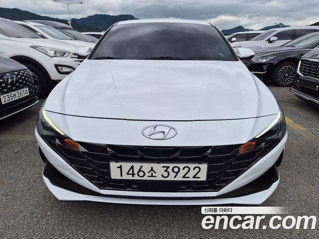Hyundai AVANTE 2022