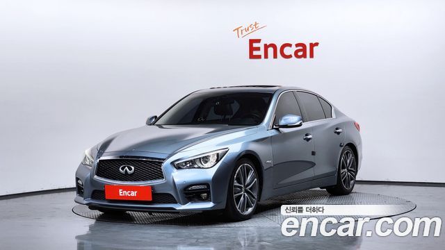 Infiniti Q50 2015