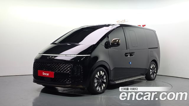 Hyundai Staria 2025