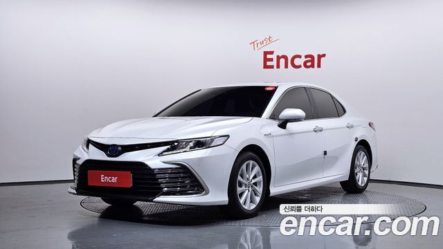 Toyota Camry 2023