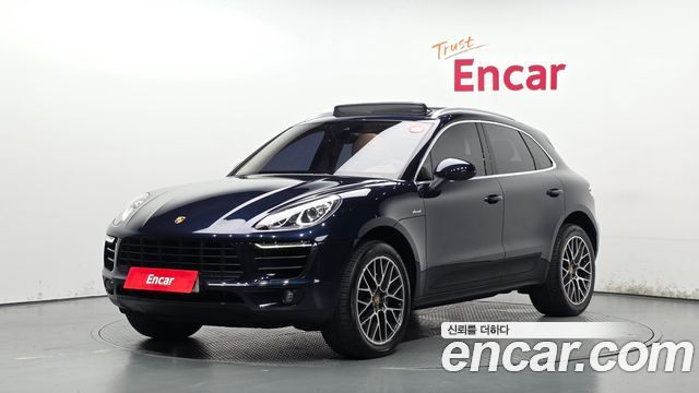 Porsche Macan 2016
