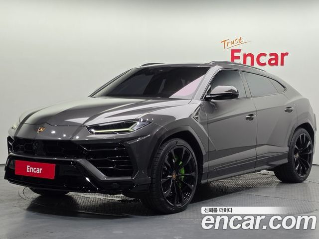 Lamborghini Urus 2022