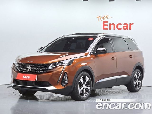 Peugeot 5008 2021
