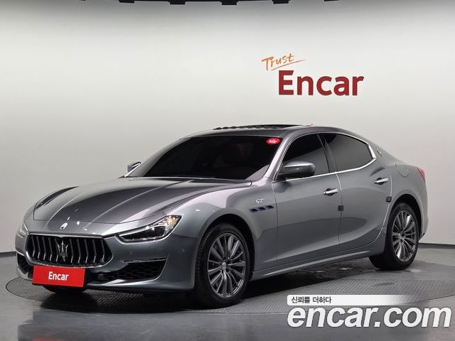 Maserati Ghibli 2022