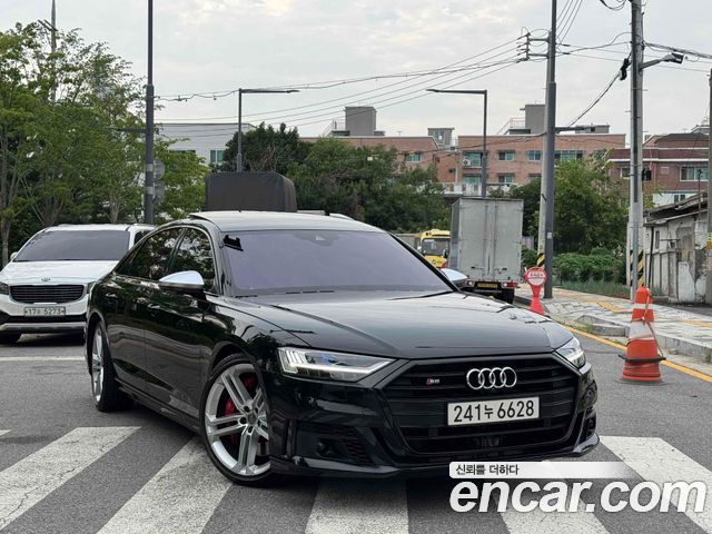 Audi S8 2020