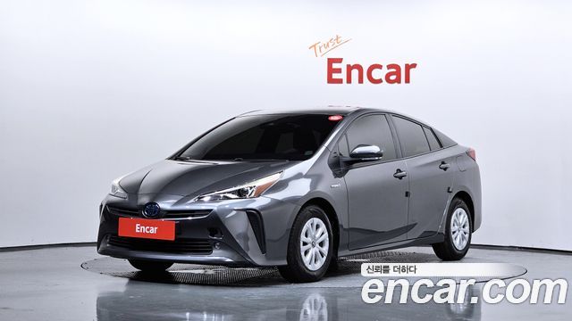 Toyota Prius 2021