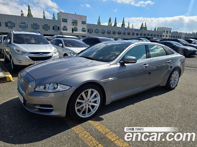 Jaguar XJ 2014