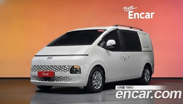 Hyundai Staria 2021