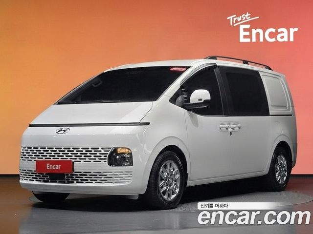 Hyundai Staria 2021
