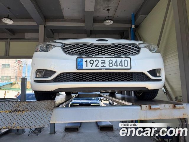 Kia K3 2013
