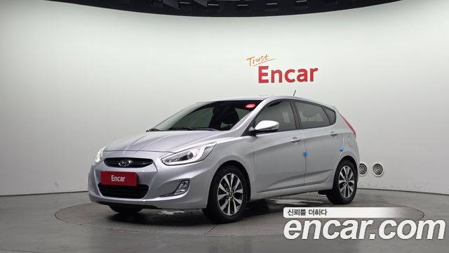 Hyundai Accent 2015