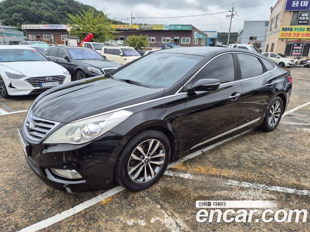 Hyundai Grandeur 2012