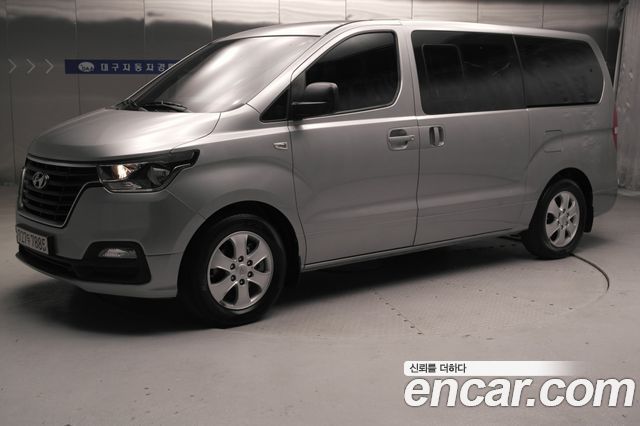 Hyundai Starex 2019