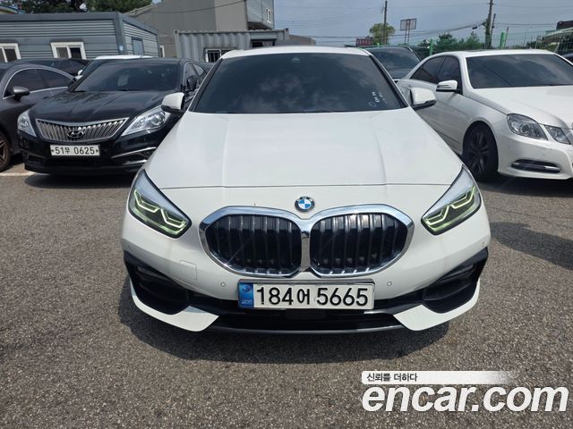 BMW 1-Series 2021
