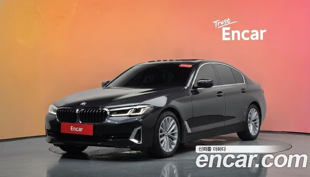BMW 5-Series 2022