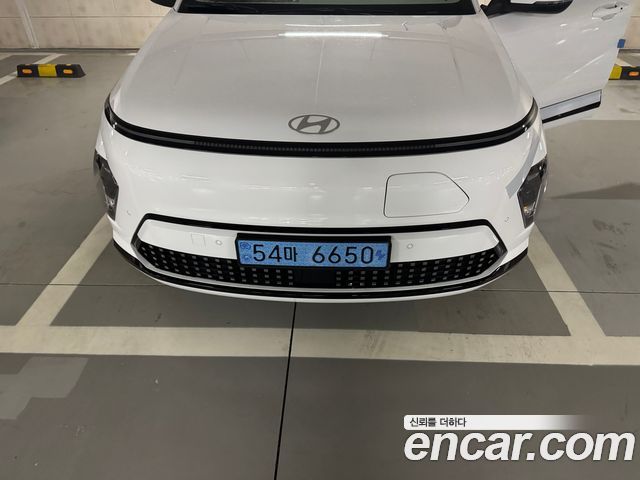 Hyundai Kona 2025