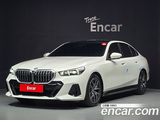 BMW 5-Series 2025