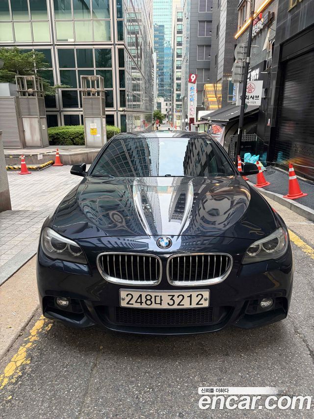 BMW 5-Series 2016