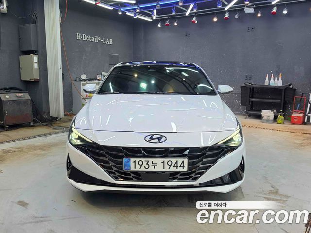 Hyundai AVANTE 2022