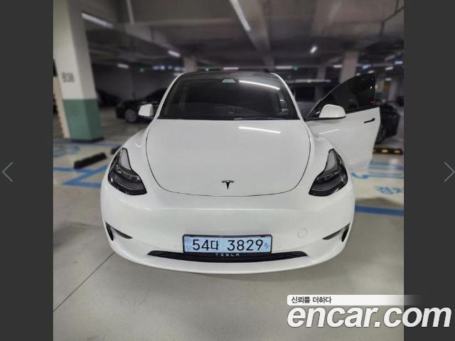 Tesla Model Y 2022