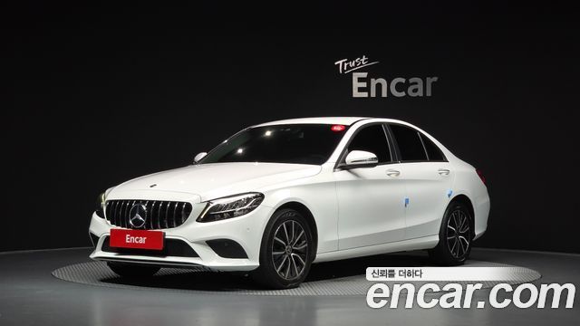 Mercedes-Benz C-Class 2019