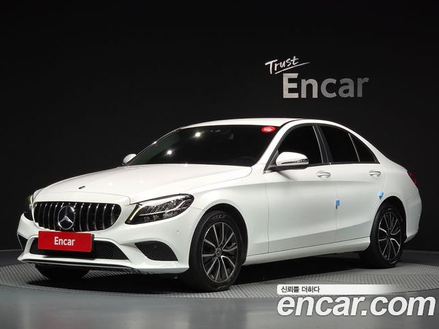 Mercedes-Benz C-Class 2019