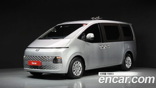 Hyundai Staria 2021