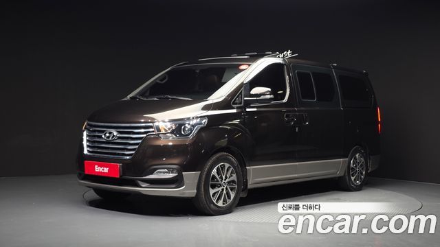 Hyundai Starex 2018