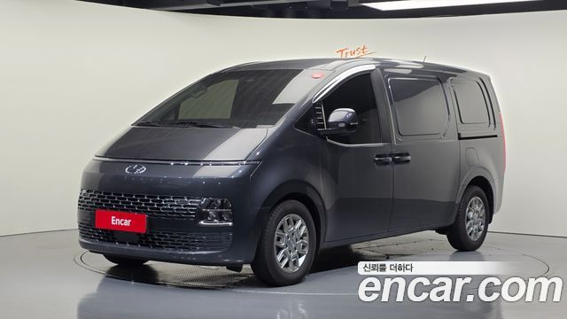 Hyundai Staria 2023