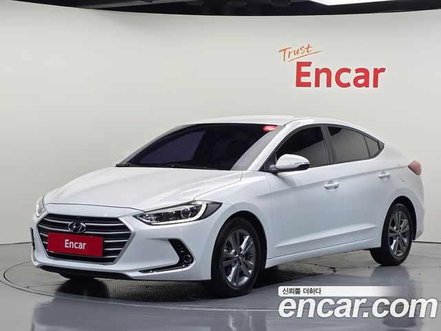 Hyundai AVANTE 2016