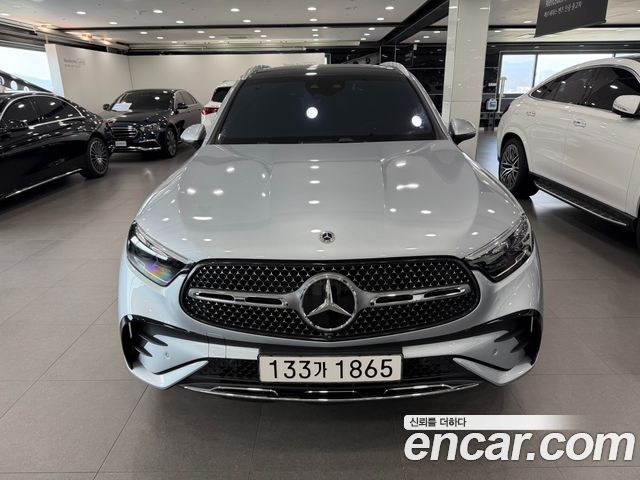 Mercedes-Benz GLC-Class 2025
