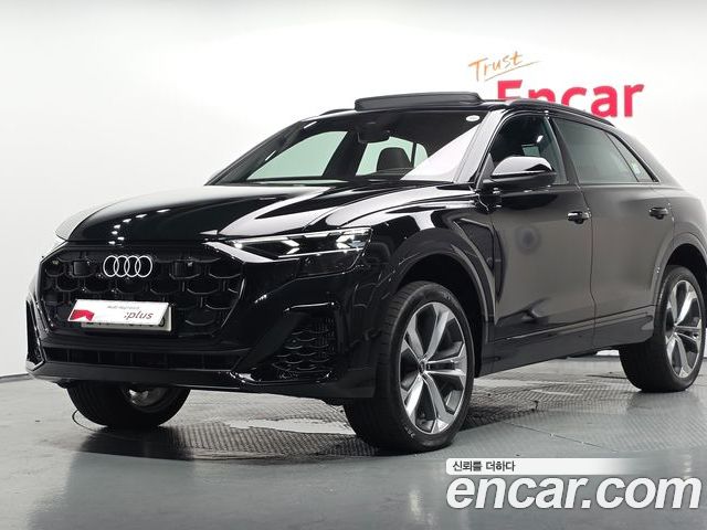 Audi Q8 2024