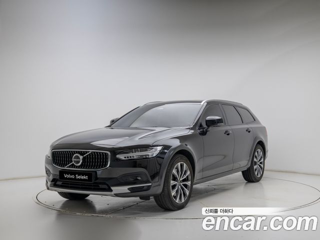 Volvo V90 2022
