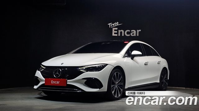 Mercedes-Benz EQE 2022
