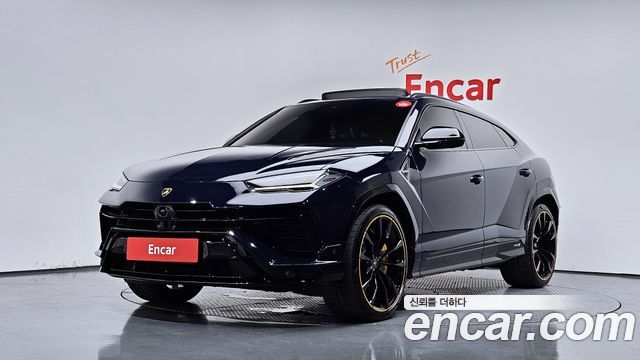 Lamborghini Urus 2023