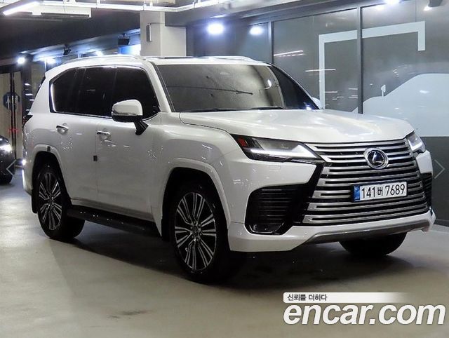 Lexus LX 2025