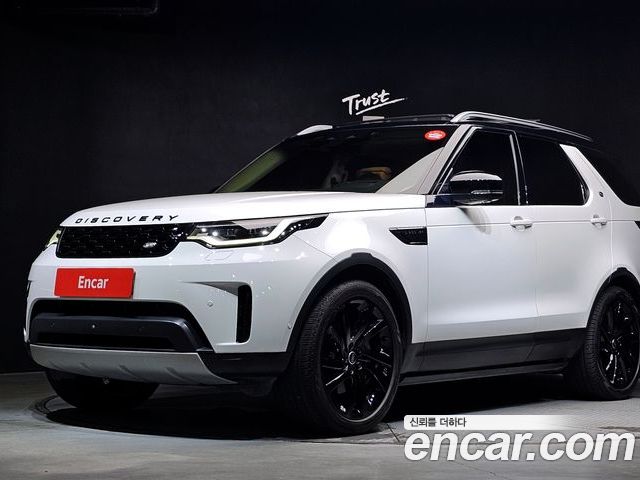 Land Rover Discovery 2021